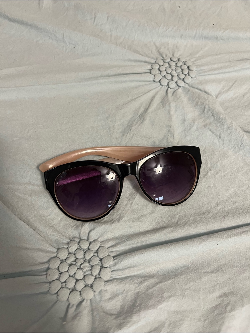 Women's Cat-Eye Sunglasses in Black and Pink